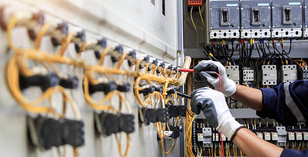 Professional Electrician technician working in LaGrange, OH